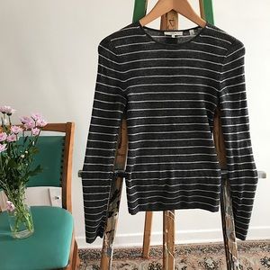 Light and soft Vince wool shirt. All seasons!